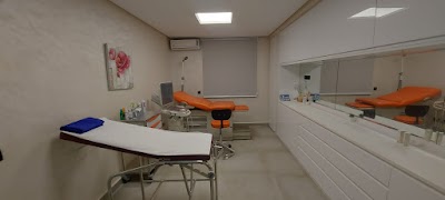 Dr Sanaa